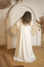 WHITE EMMA - Image 8